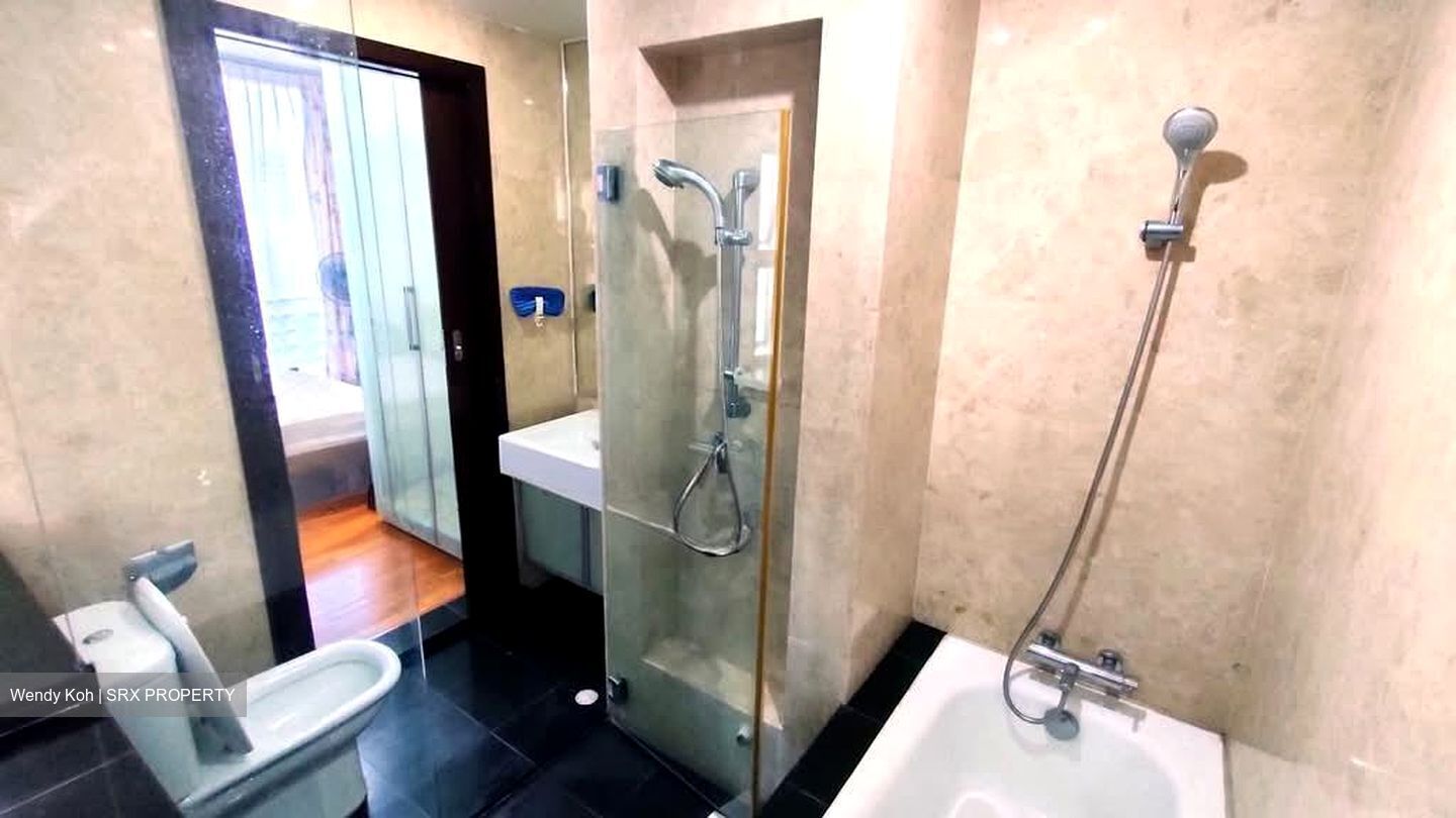 Grandeur 8 (D20), Condominium #551210081